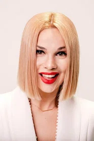 Samanta Tīna