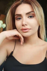 Elvina Atakişiyeva