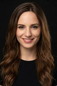 Nur Tüzün