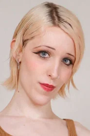 Amber Analeise