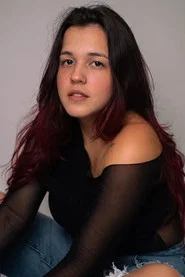 Giovana Barreiros