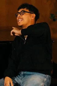 Kenneth Linares