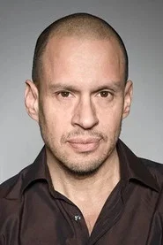 Джонатан Сегал