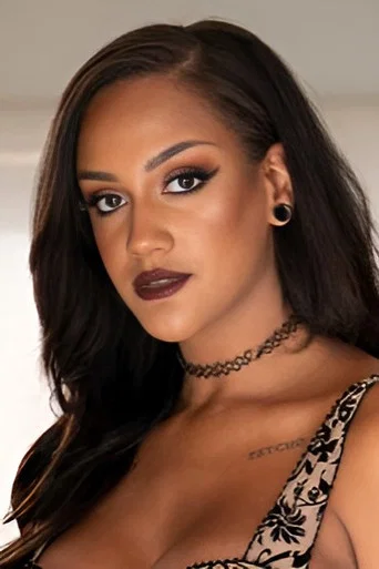Zoey Sinn