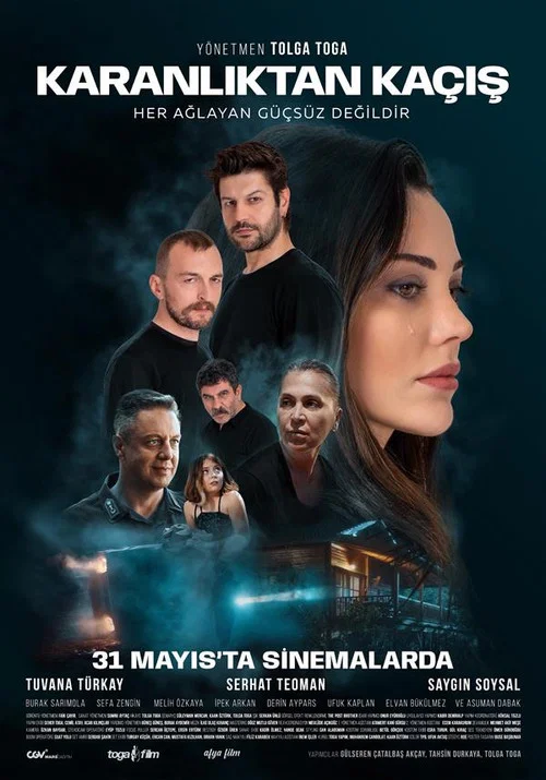 Karanlıktan Kaçış постер