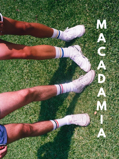 Macadamia постер
