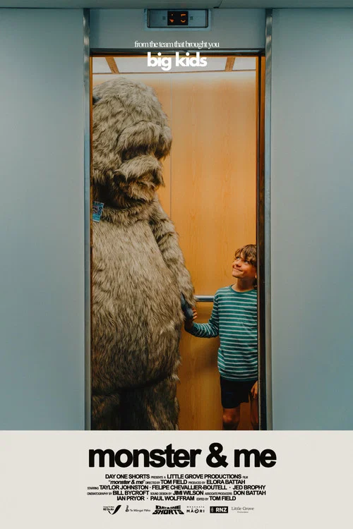 monster & me постер