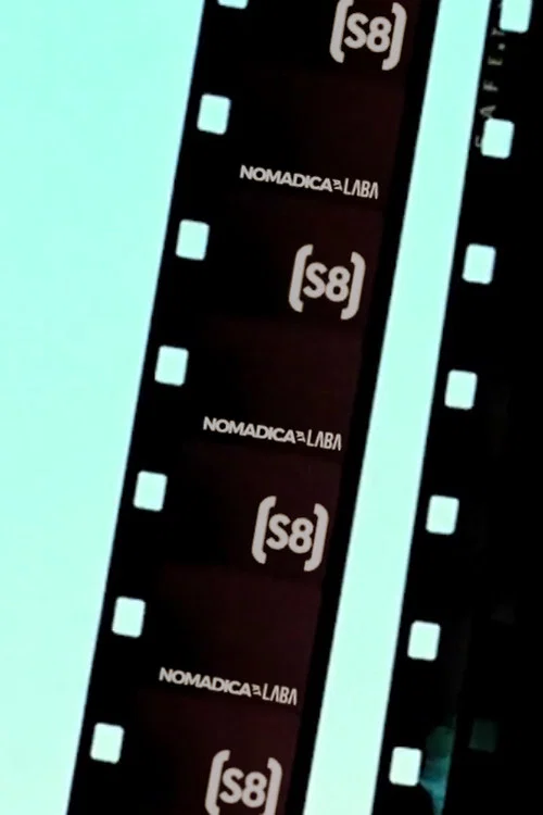 Una (posible) vuelta al mundo en super 8 постер
