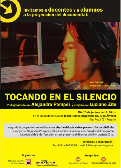 Tocando en el silencio постер