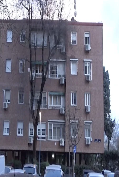 dibuja una casa постер