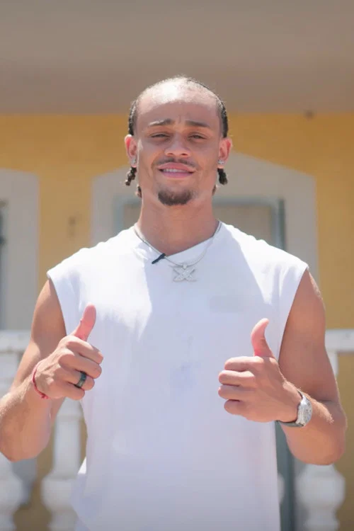 Xavi Simons - Back Home постер