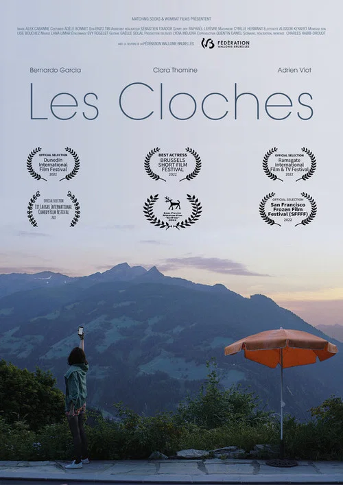 Les Cloches постер