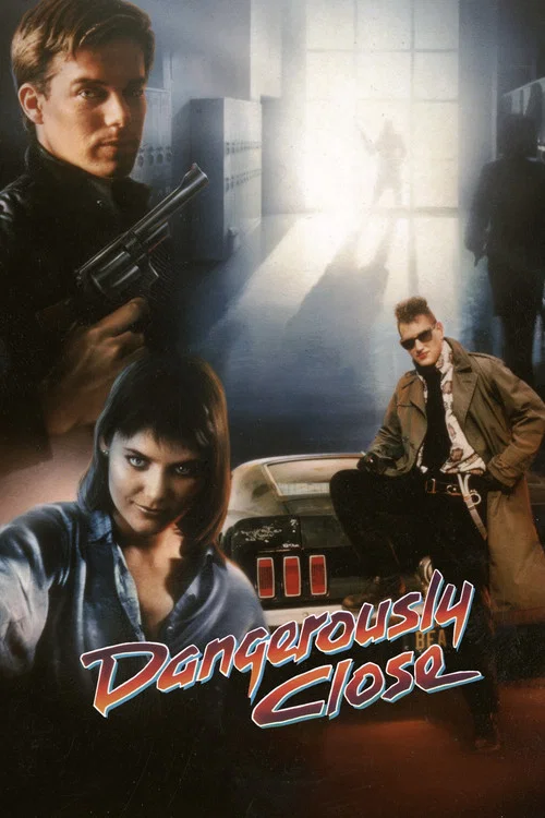 В опасной близости постер