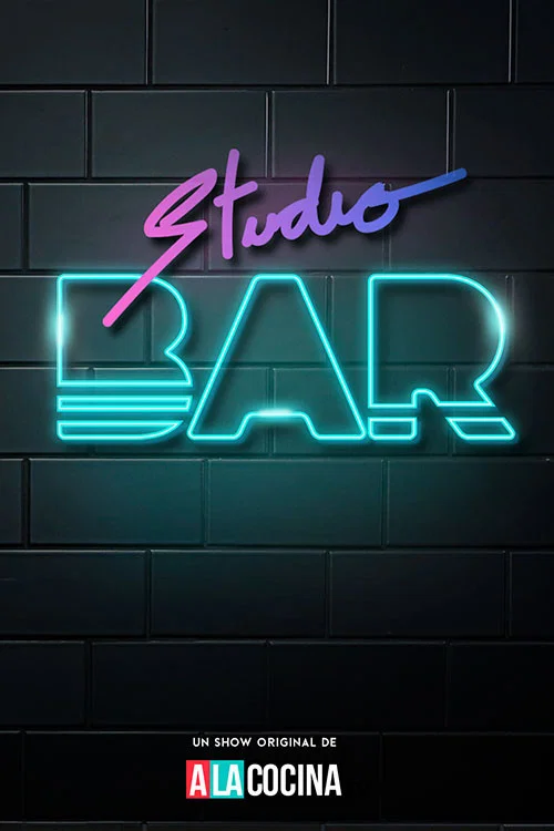 Studio Bar постер