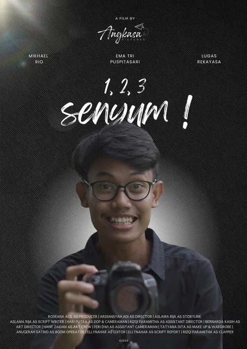 1, 2, 3 Senyum! постер