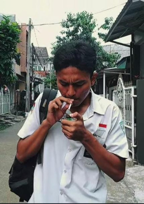 RUMAH постер