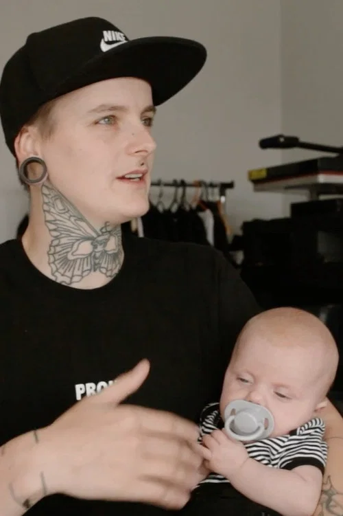 Max and Their They-by: Raising My Baby Gender-Neutral постер