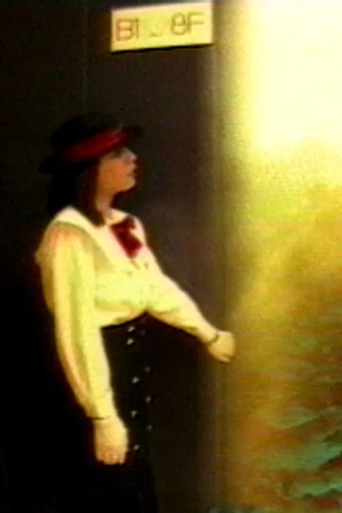 In the Land of the Elevator Girls постер