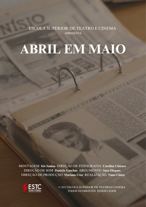 Abril em Maio постер