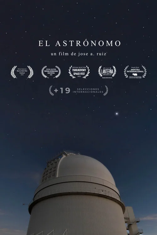 El Astrónomo постер