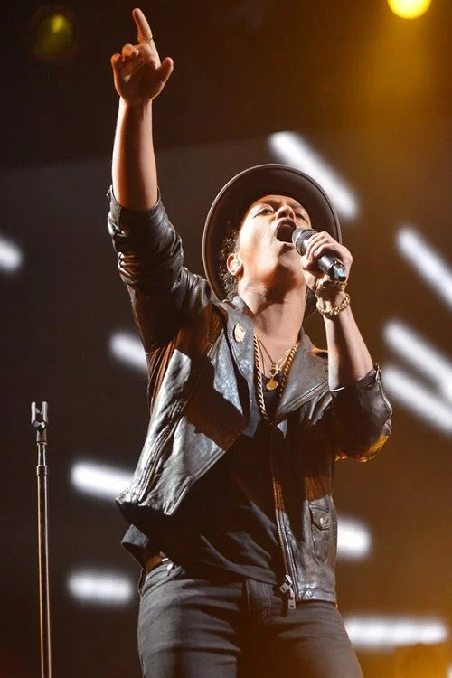 Bruno Mars - BBC Radio 1's Big Weekend 2013 Derry-Londonderry постер