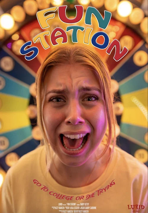 Fun Station постер