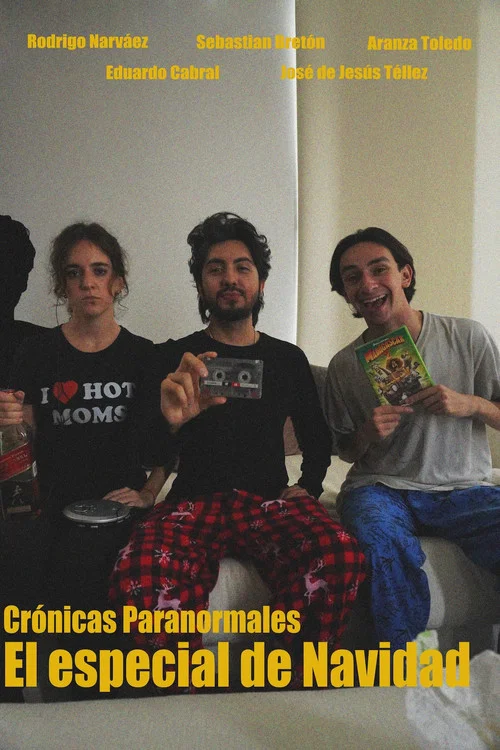 Crónicas Paranormales - El especial de Navidad постер