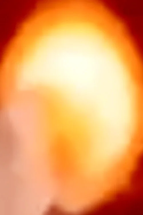 El amor arde постер