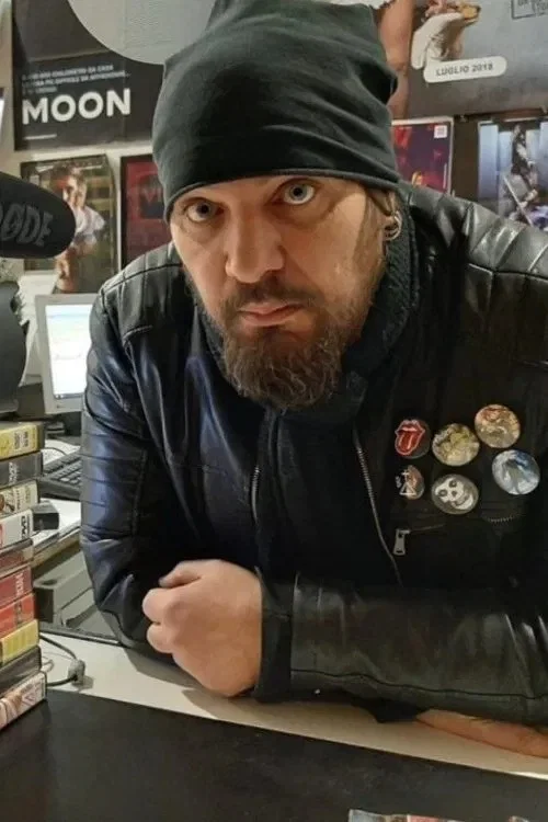 Ancora Uno постер
