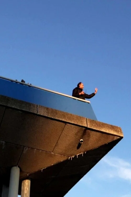 Buscando el mar постер