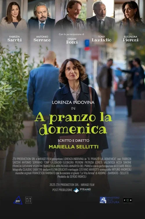 A pranzo la domenica постер