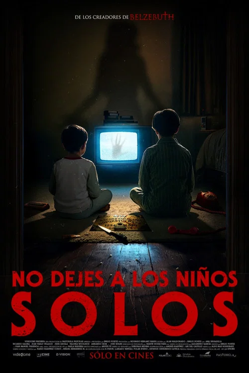 No dejes a los niños solos постер