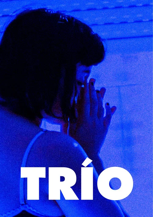 Trío постер