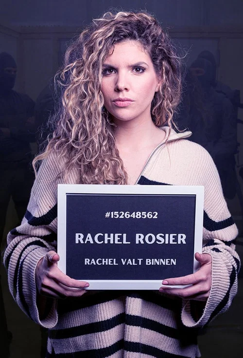 Rachel valt binnen постер