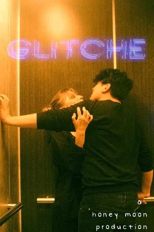 Glitche постер