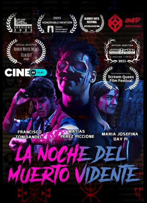 La noche del muerto vidente постер