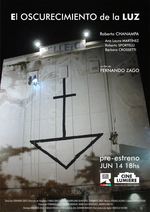 El oscurecimiento de la luz постер