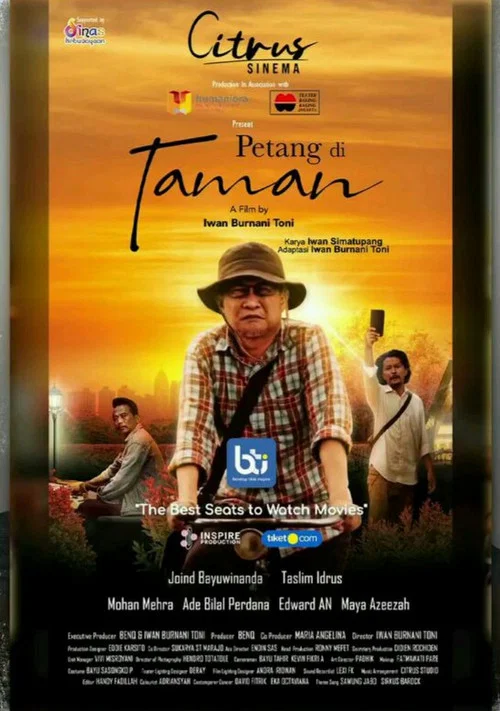 Petang di Taman постер