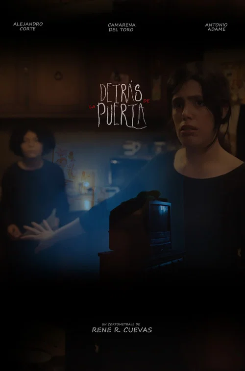 DETRÁS DE LA PUERTA постер