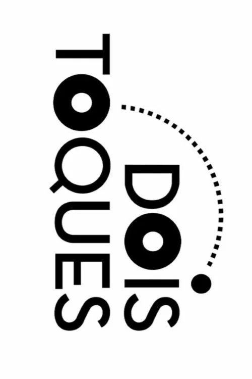 Dois Toques постер