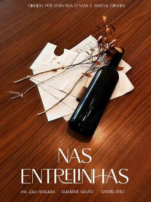 Nas Entrelinhas постер