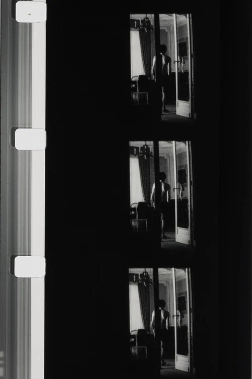 Autoportrait en blanc et en noir постер