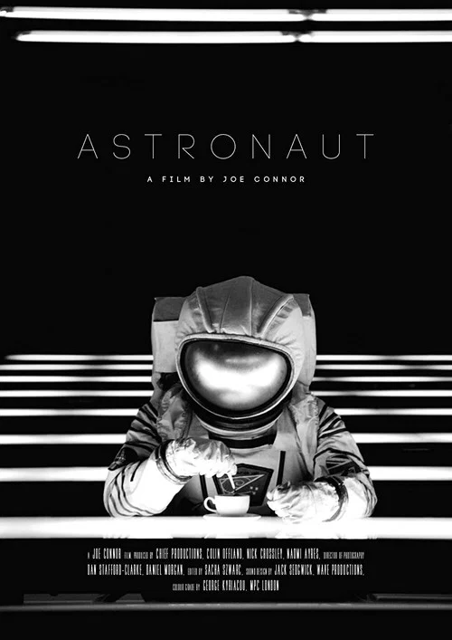 Astronaut постер