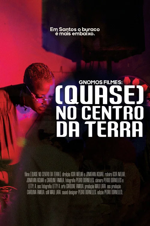 (Quase) no Centro da Terra постер