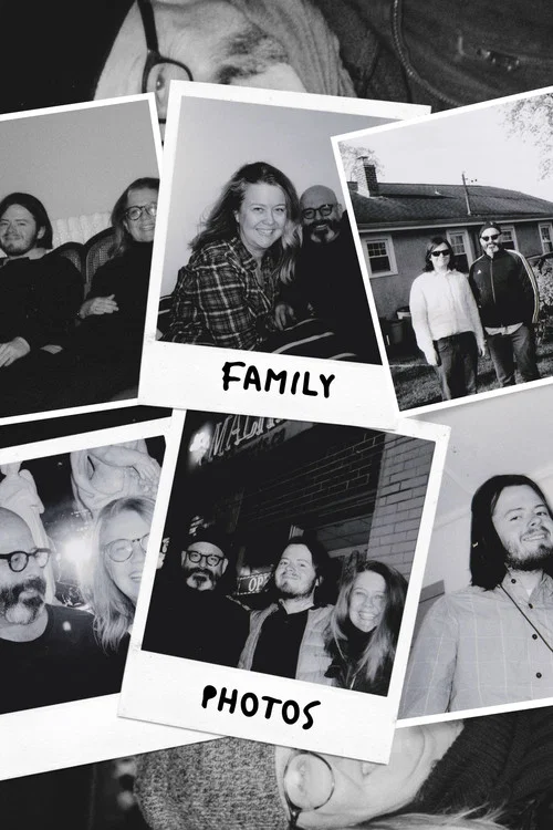 Family Photos постер