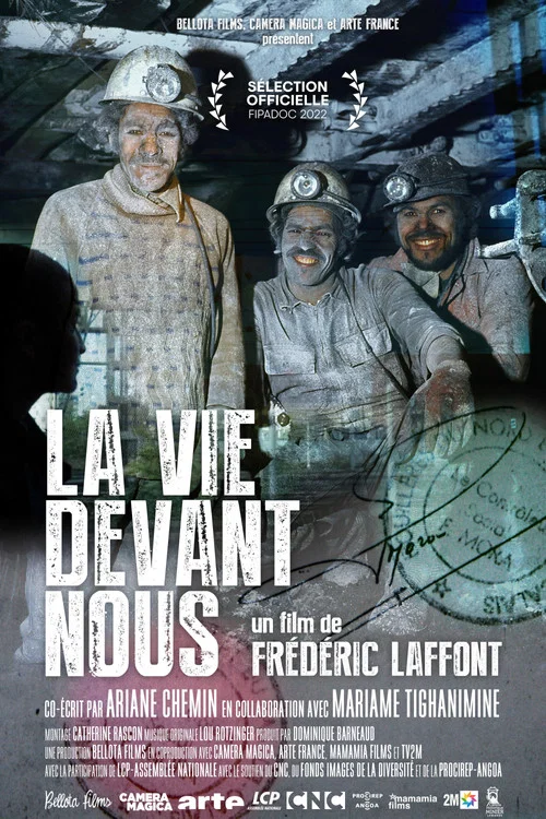 La Vie devant nous постер
