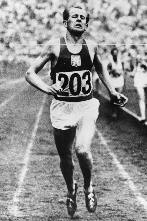 Zátopek постер