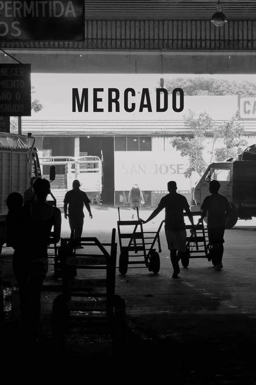 Mercado постер
