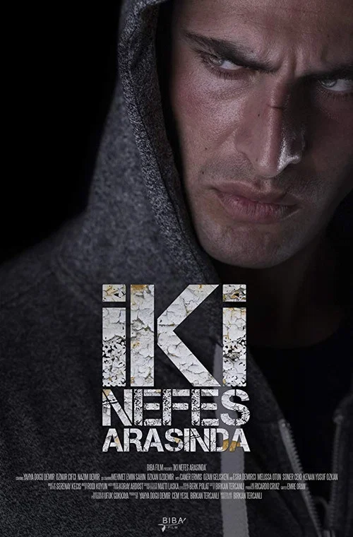 İki Nefes Arasında постер