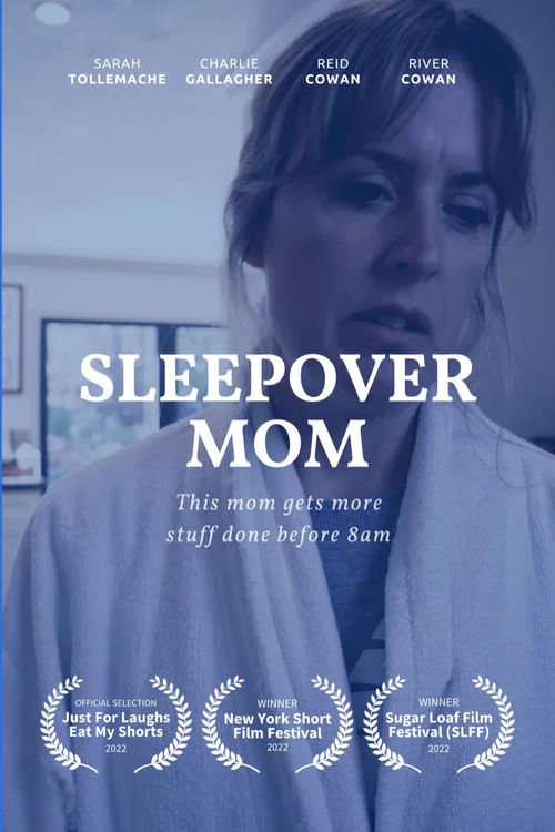 SLEEPOVER MOM постер